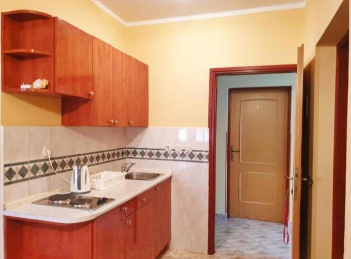 Apartmanibeta Stara Novalja Exterior photo
