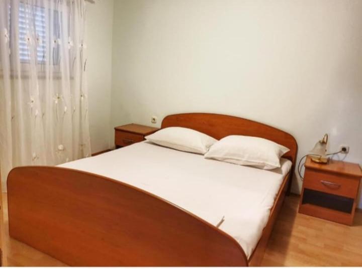 Apartmanibeta Stara Novalja Exterior photo